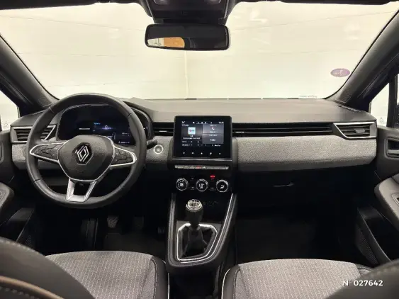 RENAULT CLIO V - voiture d'occasion - Photo 9