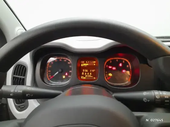 FIAT PANDA III - voiture d'occasion - Photo 12