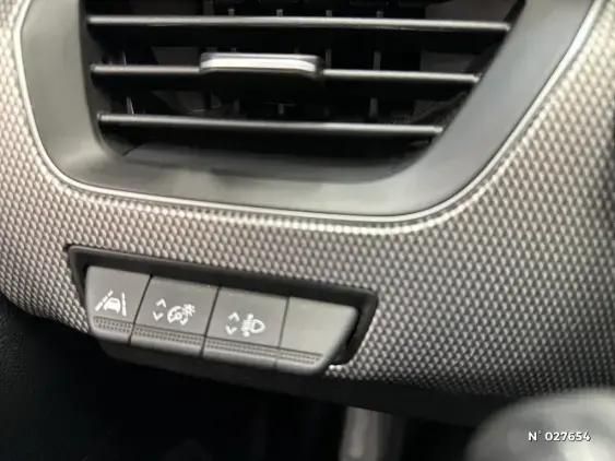 RENAULT ARKANA - voiture d'occasion - Photo 15
