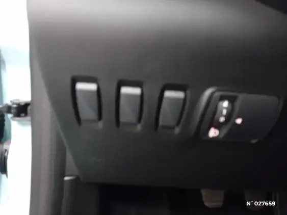 RENAULT TWINGO III - voiture d'occasion - Photo 14