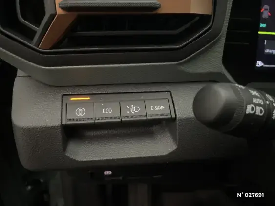 DACIA DUSTER III - voiture d'occasion - Photo 15