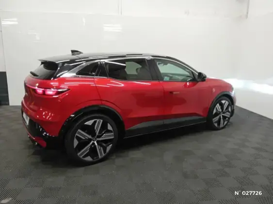 RENAULT MEGANE V - voiture d'occasion - Photo 4