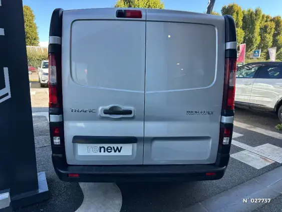 RENAULT TRAFIC III - voiture d'occasion - Photo 6