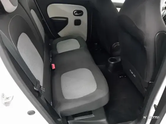 RENAULT TWINGO III - voiture d'occasion - Photo 11