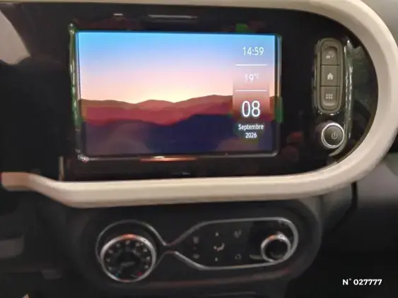 RENAULT TWINGO III - voiture d'occasion - Photo 13