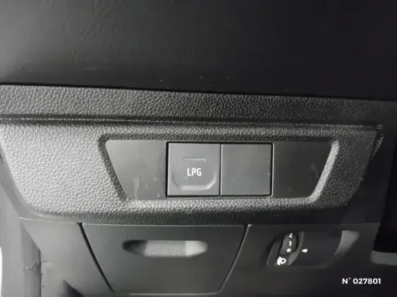 DACIA SANDERO III - voiture d'occasion - Photo 14