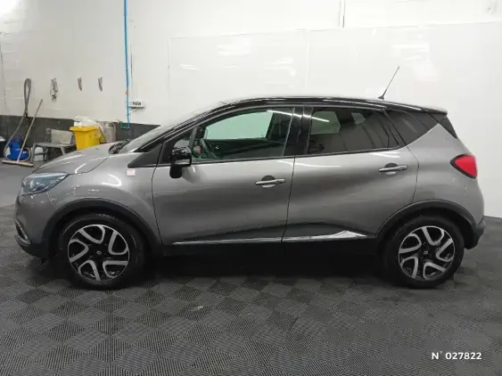RENAULT CAPTUR - voiture d'occasion - Photo 2