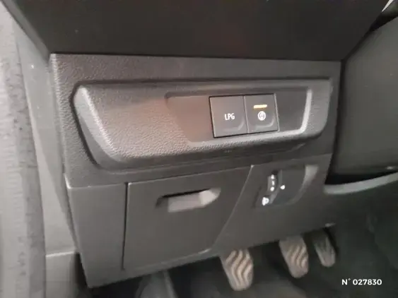DACIA SANDERO III - voiture d'occasion - Photo 15