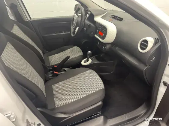 RENAULT TWINGO ELECTRIQUE III - voiture d'occasion - Photo 10
