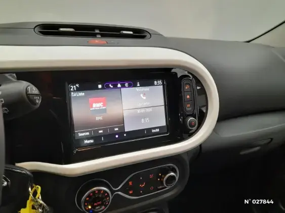 RENAULT TWINGO ELECTRIQUE III - voiture d'occasion - Photo 13