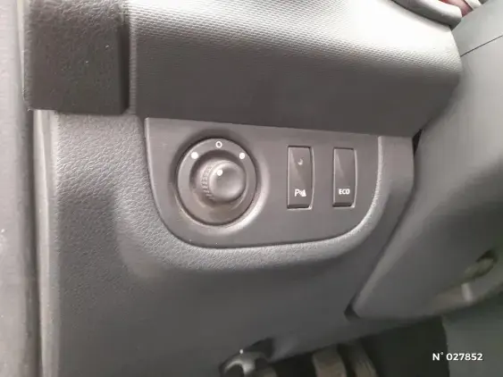 DACIA SANDERO II - voiture d'occasion - Photo 15