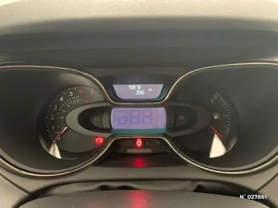 RENAULT CAPTUR - voiture d'occasion - Photo 12