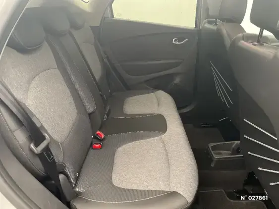 RENAULT CAPTUR - voiture d'occasion - Photo 11