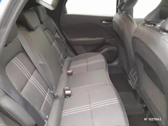 RENAULT CAPTUR II - voiture d'occasion - Photo 11