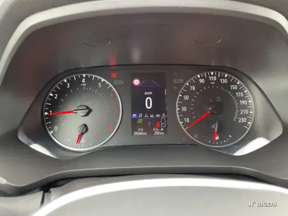 RENAULT CAPTUR II - voiture d'occasion - Photo 12