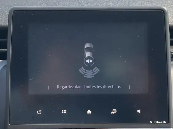 RENAULT CLIO V - voiture d'occasion - Photo 14