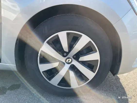 RENAULT CLIO V - voiture d'occasion - Photo 8