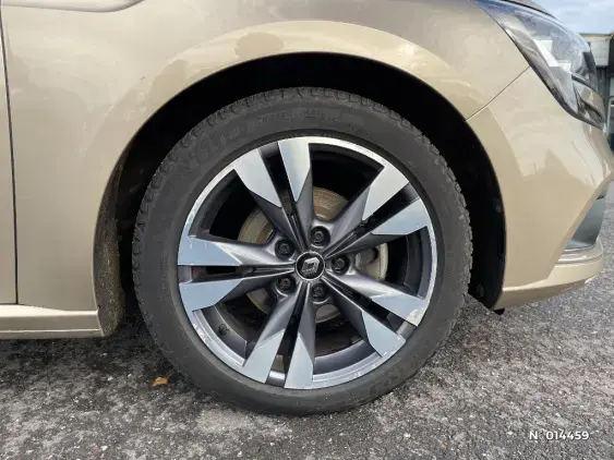 RENAULT MEGANE IV - voiture d'occasion - Photo 8