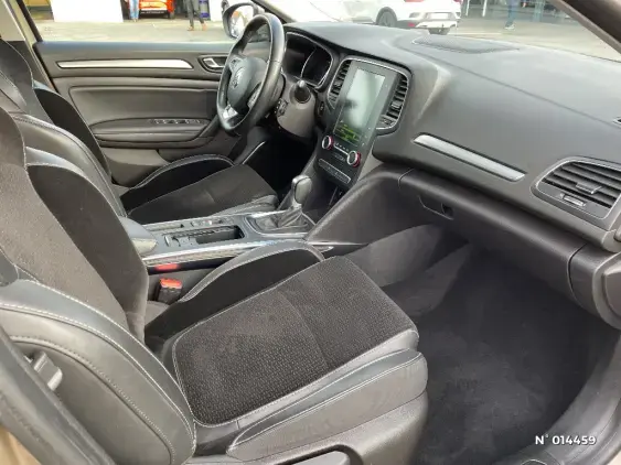 RENAULT MEGANE IV - voiture d'occasion - Photo 10