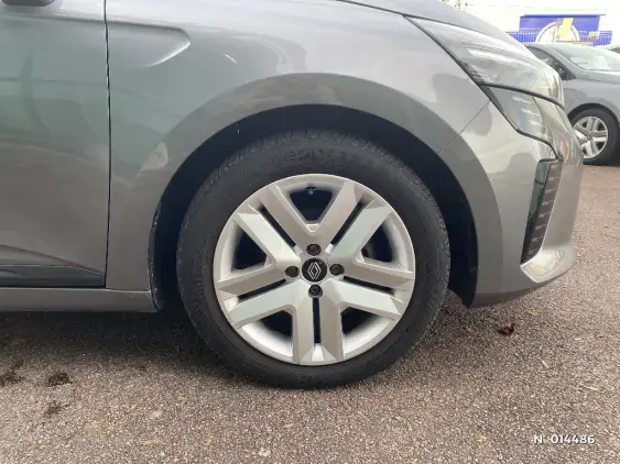 RENAULT CLIO V - voiture d'occasion - Photo 8