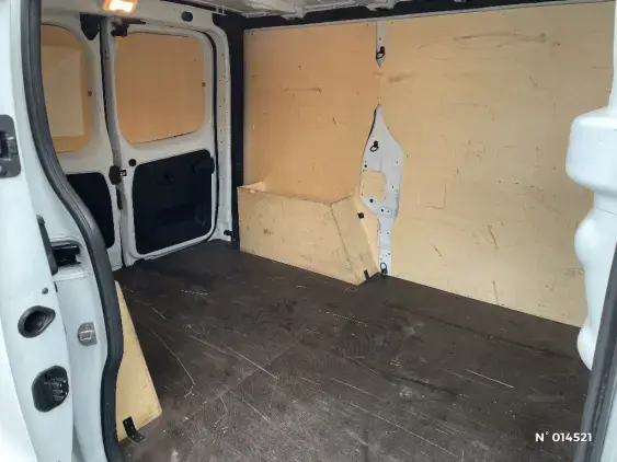 RENAULT TRAFIC FG III - voiture d'occasion - Photo 11