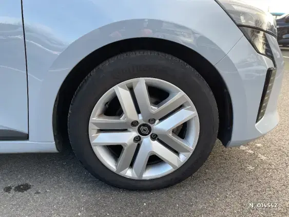 RENAULT CLIO V - voiture d'occasion - Photo 8