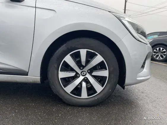 RENAULT CLIO V - voiture d'occasion - Photo 8