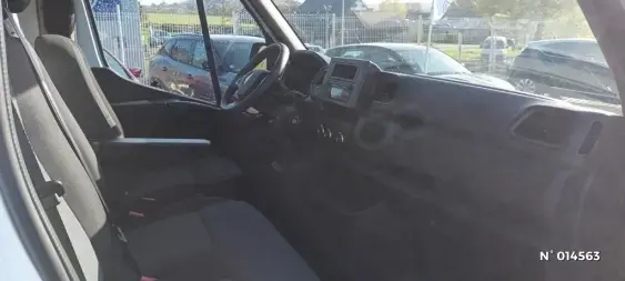 RENAULT MASTER III - voiture d'occasion - Photo 9