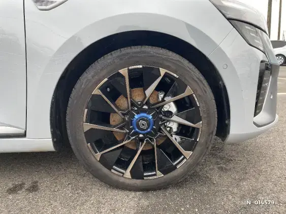 RENAULT CLIO V - voiture d'occasion - Photo 8