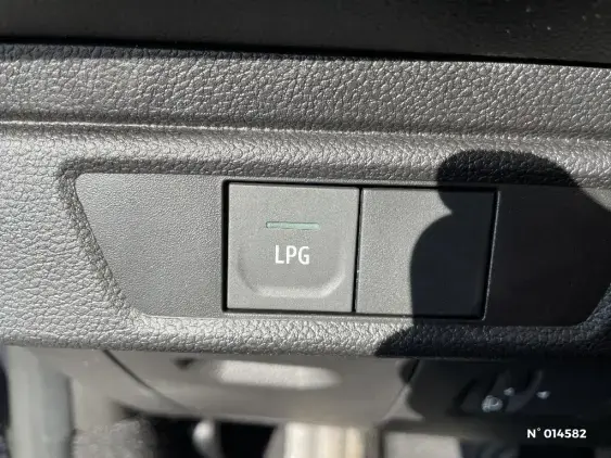 DACIA SANDERO III - voiture d'occasion - Photo 15