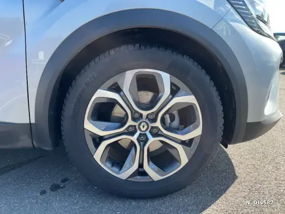 RENAULT CAPTUR II - voiture d'occasion - Photo 8
