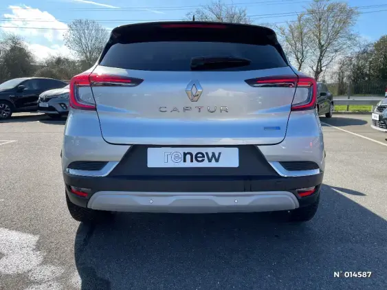 RENAULT CAPTUR II - voiture d'occasion - Photo 6