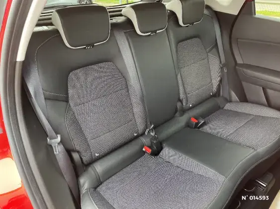 RENAULT CAPTUR II - voiture d'occasion - Photo 11