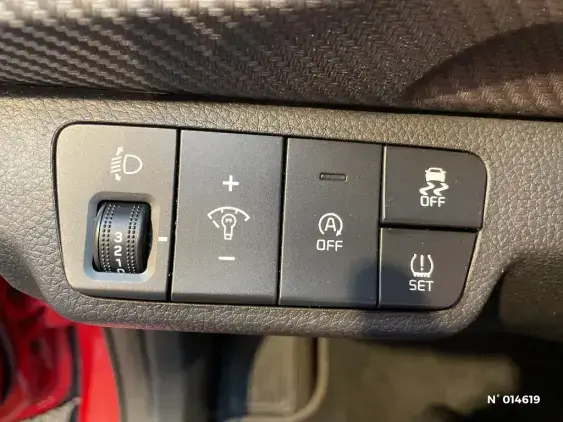 KIA STONIC - voiture d'occasion - Photo 15