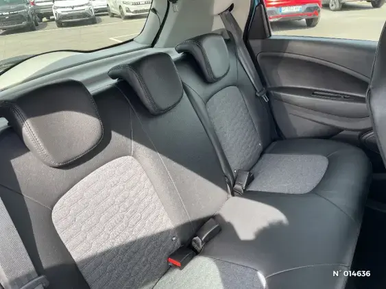 RENAULT ZOE - voiture d'occasion - Photo 11