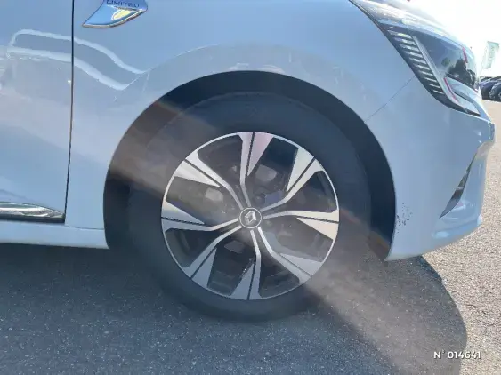 RENAULT CLIO V - voiture d'occasion - Photo 8