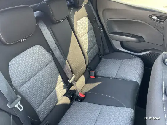 RENAULT CLIO V - voiture d'occasion - Photo 11