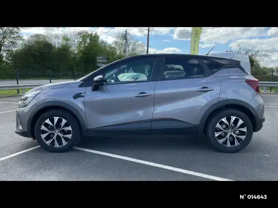 RENAULT CAPTUR II - voiture d'occasion - Photo 2
