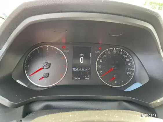 RENAULT CAPTUR II - voiture d'occasion - Photo 12