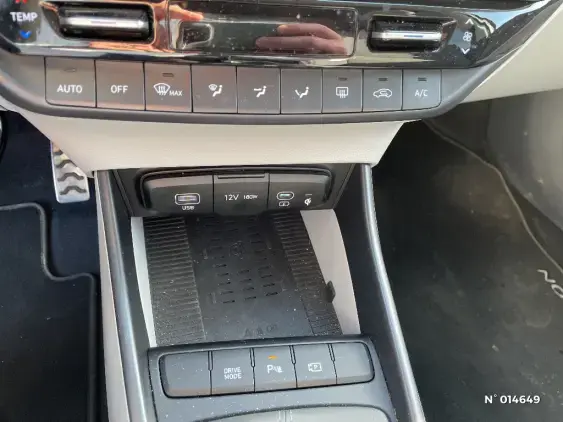 HYUNDAI BAYON - voiture d'occasion - Photo 23