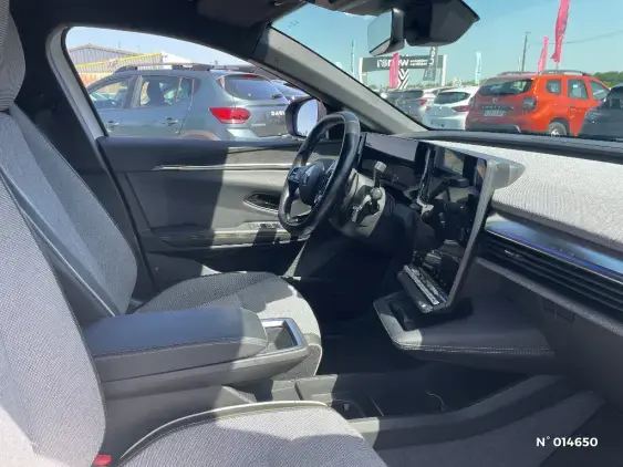 RENAULT MEGANE V - voiture d'occasion - Photo 10