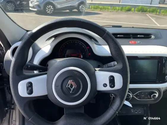 RENAULT TWINGO III - voiture d'occasion - Photo 22