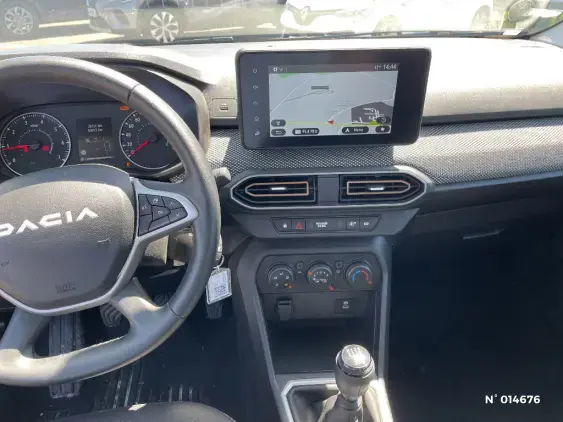 DACIA SANDERO III - voiture d'occasion - Photo 24
