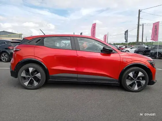 RENAULT MEGANE V - voiture d'occasion - Photo 5