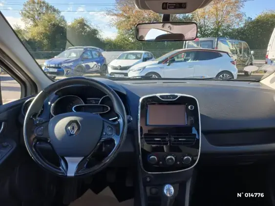 RENAULT CLIO IV - voiture d'occasion - Photo 9