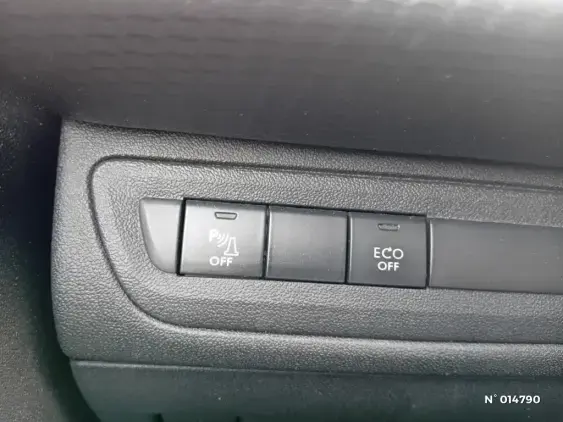PEUGEOT 2008 - voiture d'occasion - Photo 15