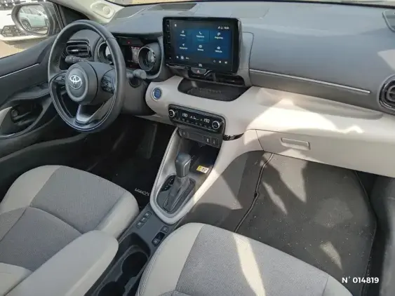 TOYOTA YARIS IV - voiture d'occasion - Photo 10