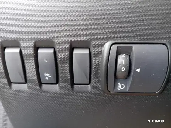 RENAULT TWINGO ELECTRIQUE III - voiture d'occasion - Photo 14