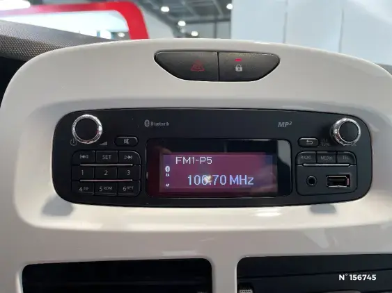 RENAULT ZOE - voiture d'occasion - Photo 13