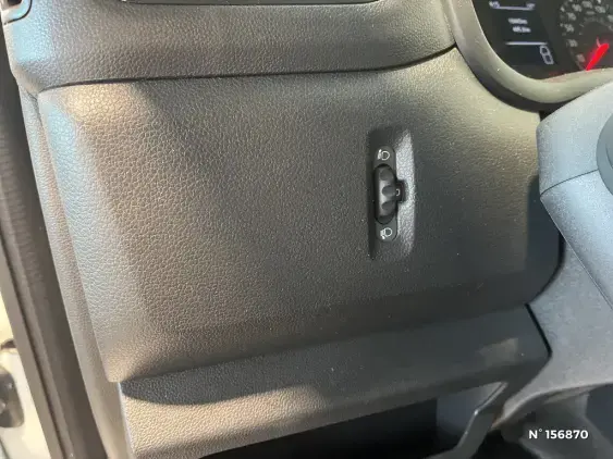 RENAULT MASTER FG III - voiture d'occasion - Photo 14